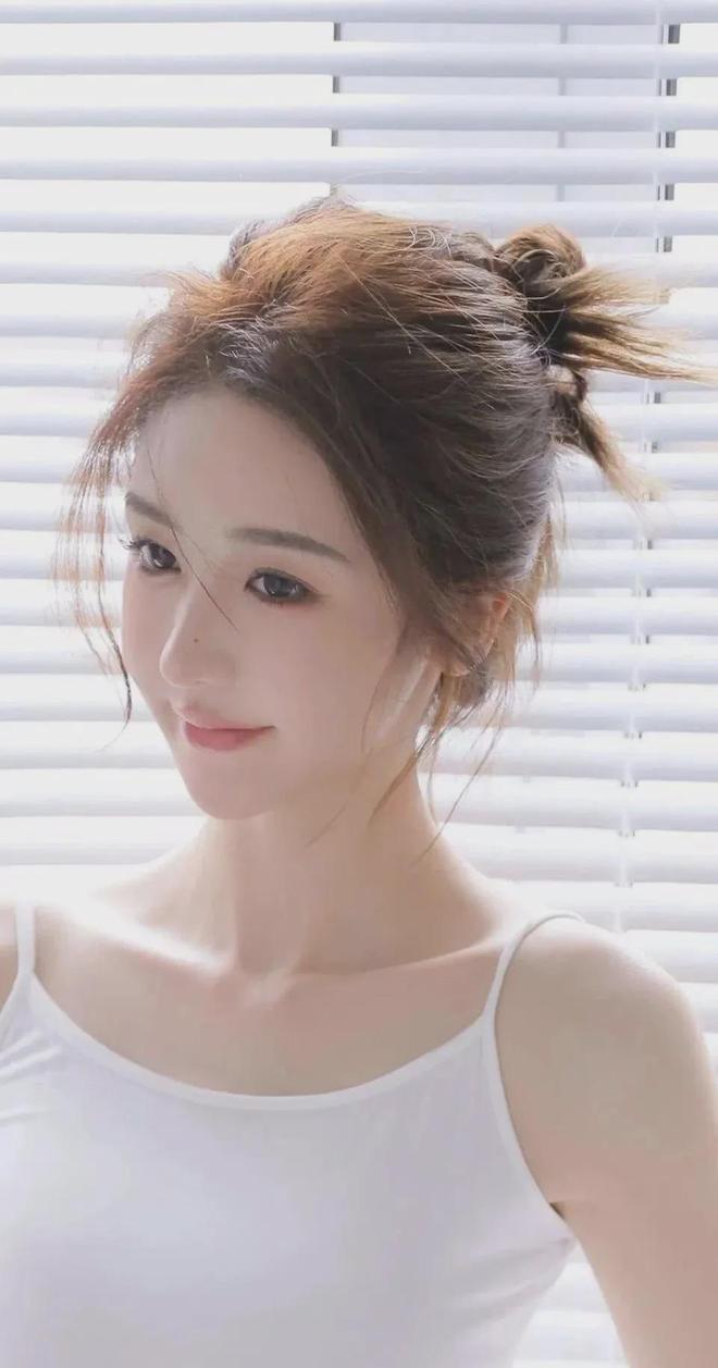 - 国产黄色网址手机版VMG不朽情缘国产