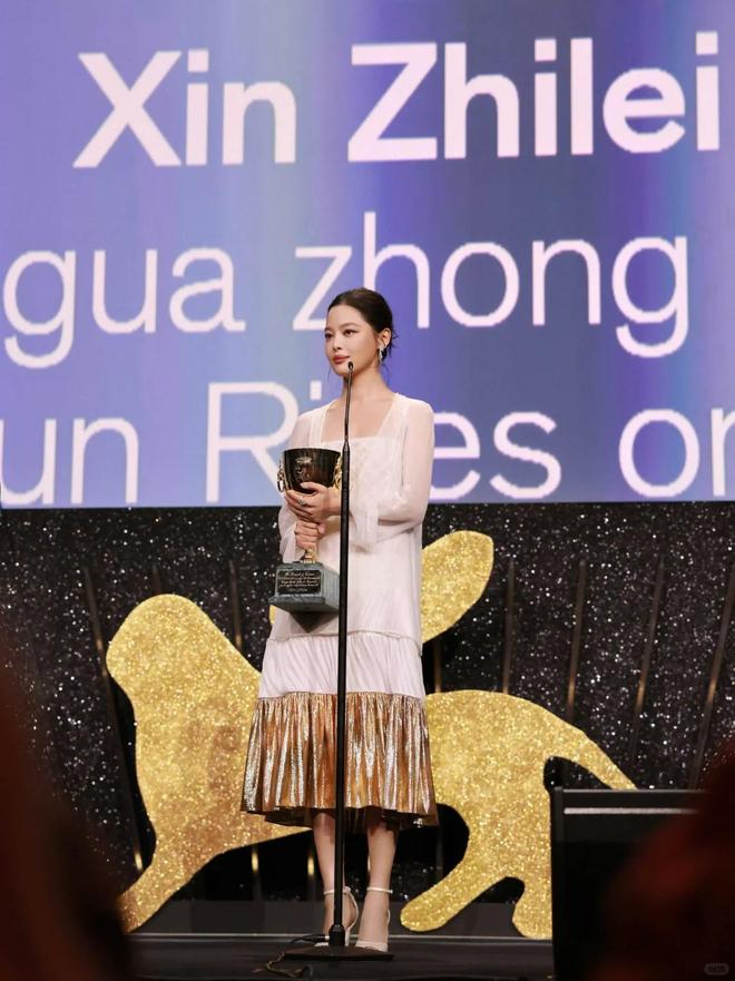 从打工妹到香奈儿大使辛芷蕾珠宝进阶史不朽情缘首页中国第三位威尼斯影后！(图4)